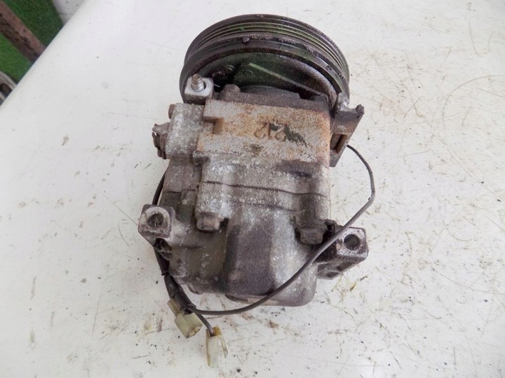 фото №6, Mazda 323f 1.5 компрессор кондиционера h12a0aa4aek
