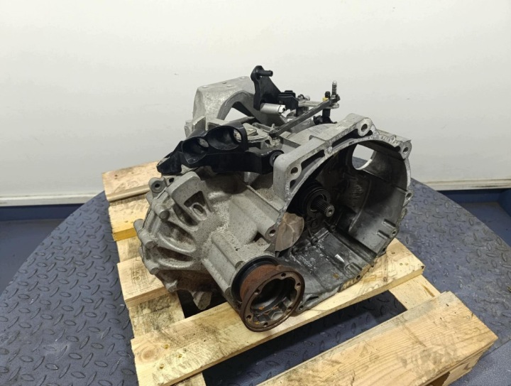 фото №7, Skoda octavia iv 19-24 1.5 tsi 150km кпп кпп / коробка передач механічна ueu