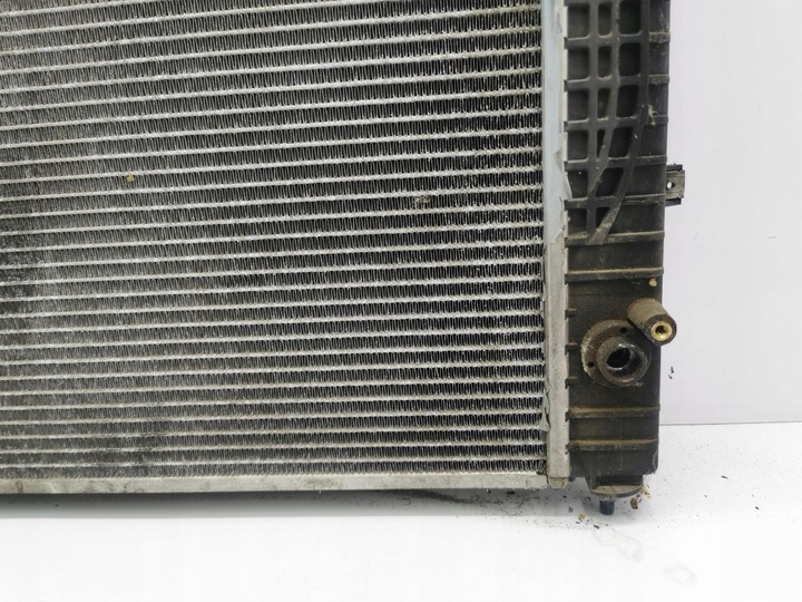 фото №5, Audi a4 s4 b5 8d 2001 радиаторов