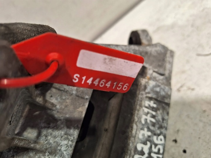 фото №8, Лапи подушка двигуна 13227717 opel insignia a 2.0 dci 08-