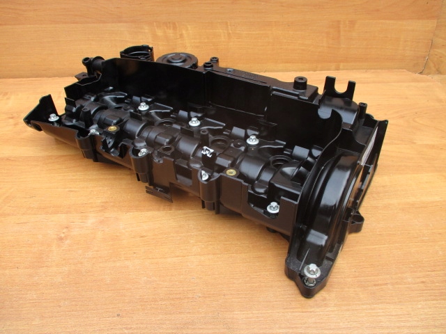 фото №9, Bmw f10 f20 f30 f11 2.0d крышка клапанов 8589941