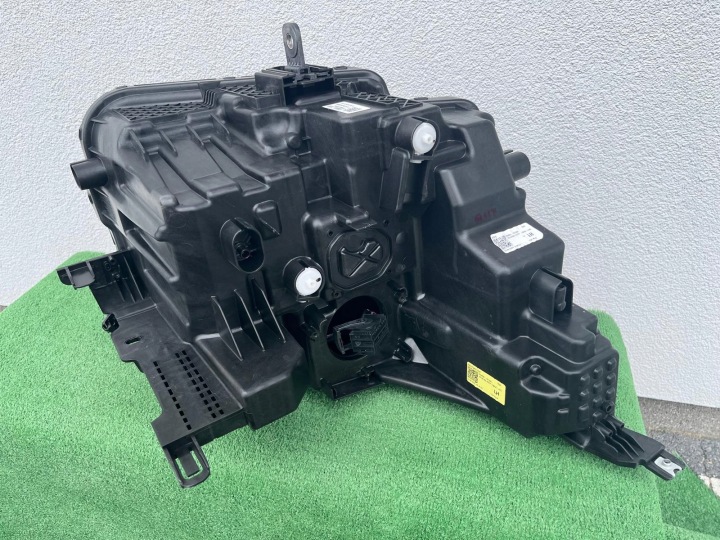 фото №6, Фара правая левая skoda elroq 5lb 5lb941010 5lb941009 oem номер eu красивый биржа po