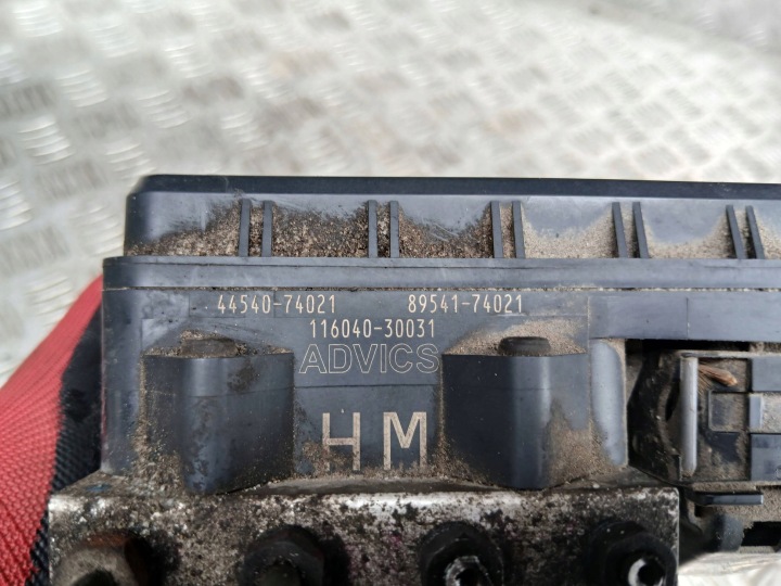 фото №7, Toyota iq блок керування abs 1.0 4454074021 8954174021