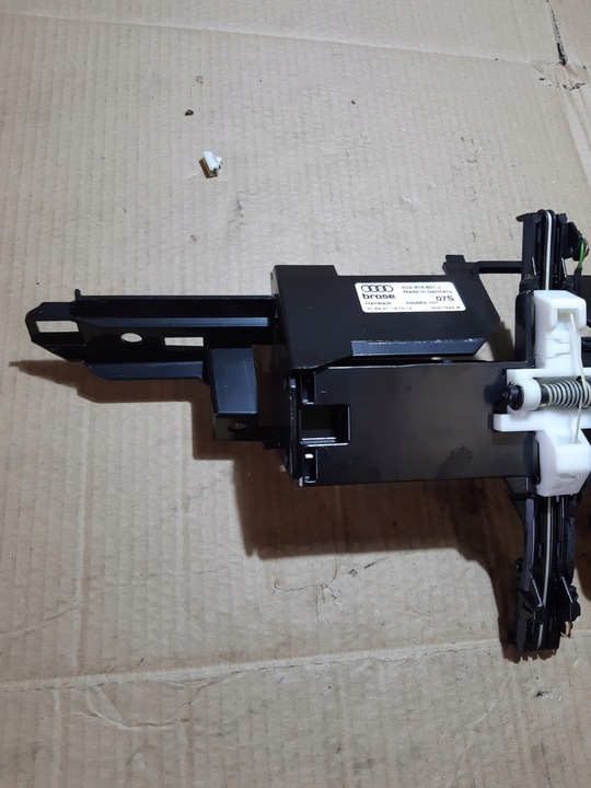 фото №4, Audi a6 c7 лебёдка дисплея 4g2919601j