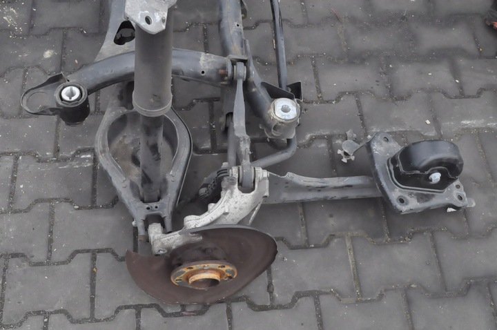 фото №7, Volvo xc40 2018підвішування зад задні балка підвішування задня 32269606