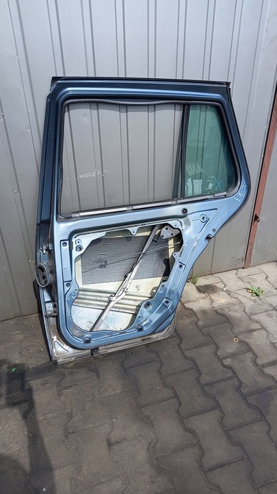 фото №14, Дверь правые зад vw golf iv 99r