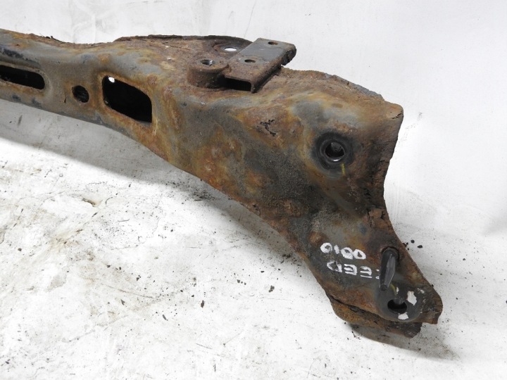 фото №7, Kia ceed 08 hb 5d hr балка подвески зад