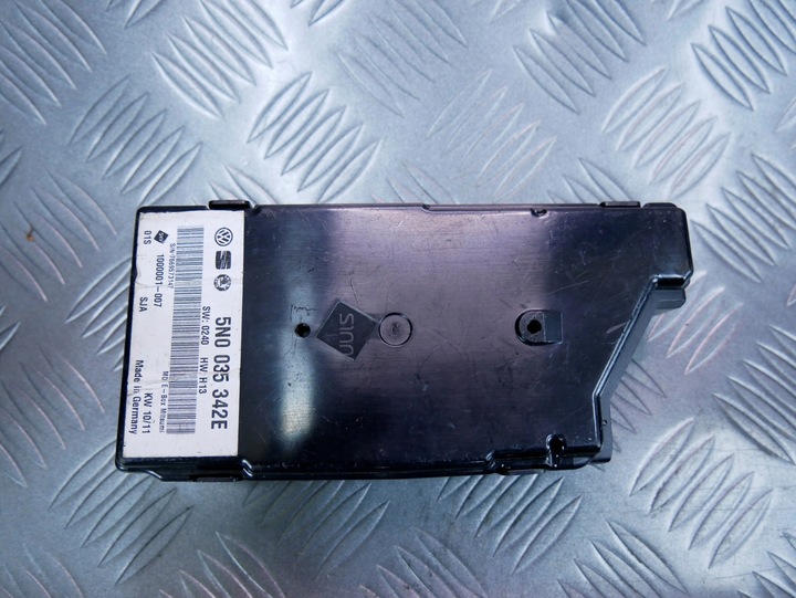 фото №1, Модуль модуль интерфейс mdi media-in 5n0035342e vw beetle 5c