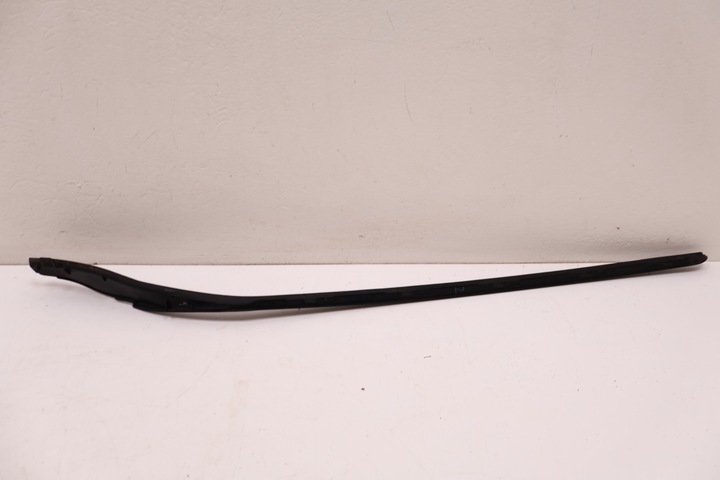 фото №5, Volvo xc60 ii прокладка скла лобовий права 32210591