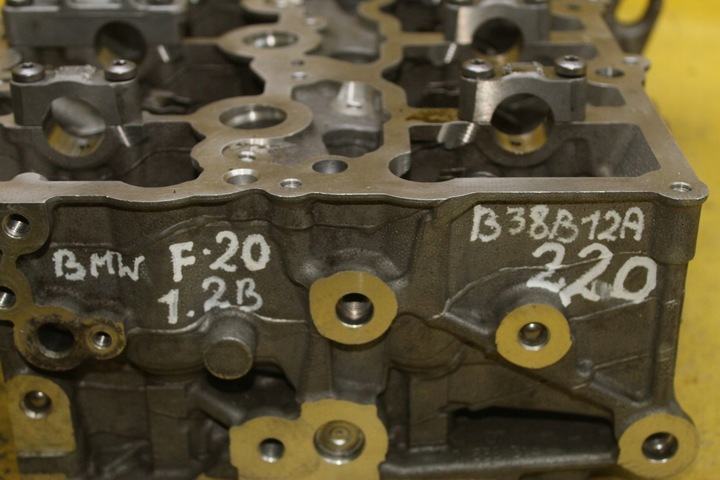фото №16, Головка двигателя 1.2 b bmw f20 f55 f56 mini 7638314