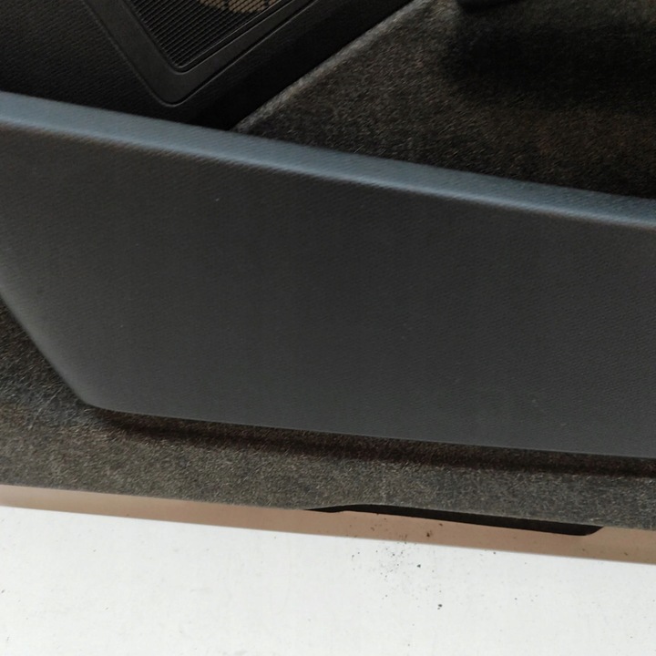 фото №6, Bmw i3 2021 права сторона обшивки / обшивка двері передніх