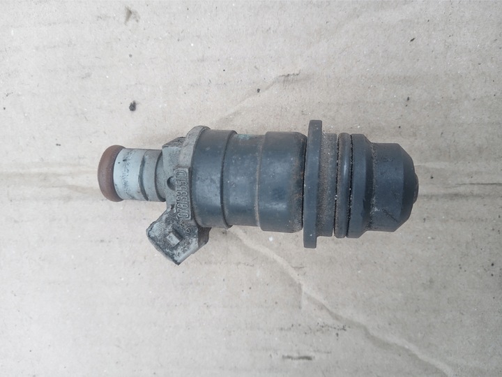 фото №1, Инжектор форсунка vw passat b5 2.8 v6 078133551d