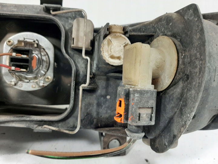 фото №11, Seat toledo ii 1.6 8v 99r фара праве перед 1m1941002b