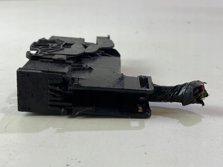 фото №5, Штекер разъём насоса abs jaguar x-type aa