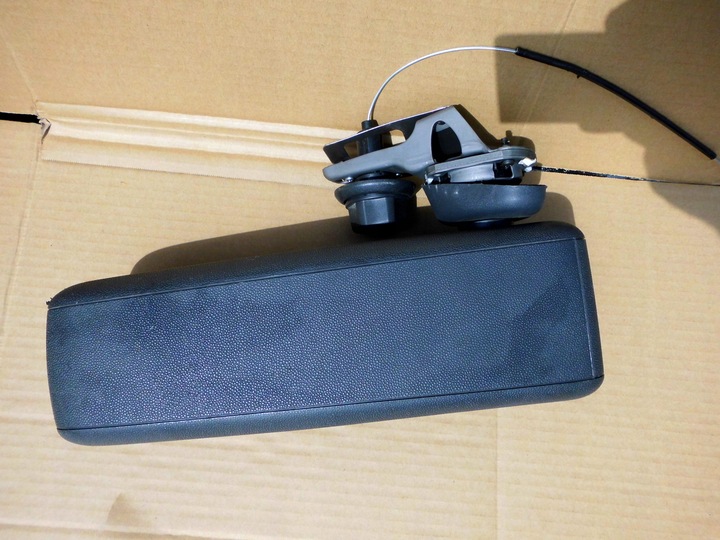 фото №6, Підлокітник opel zafira b рестайлінг європа