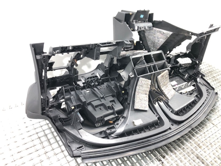 фото №10, Капот peugeot 208 i хэтчбек консоль панель раздаточная