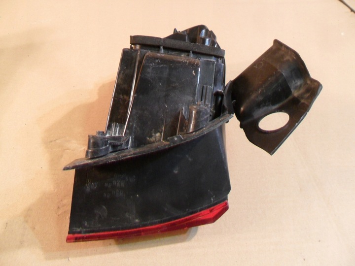 фото №14, Vw passat b8 лампа зад права 3g9945208j