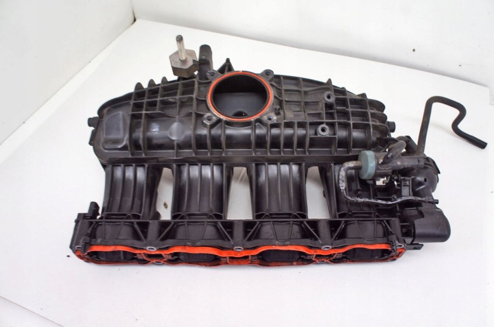 фото №5, Ua170 audi a3 iii 8v 2.0i колектор впускний  06l133201