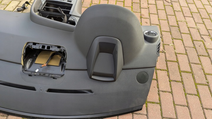 фото №7, Панель роздавальна капот peugeot 3008 i