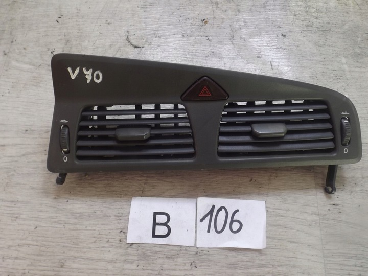фото №1, Решітка повітропровід середня кнопка аварійних volvo v70 ii