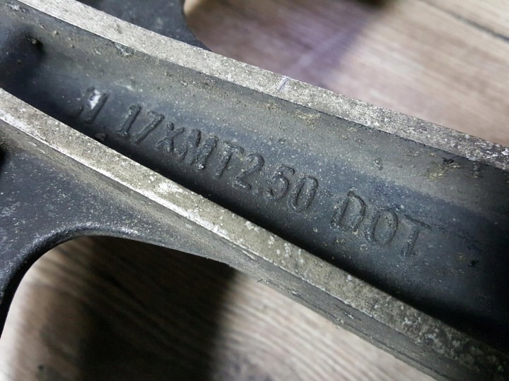 фото №8, Yamaha xs 1100 переднее колесо, диск передняя 17 2.50