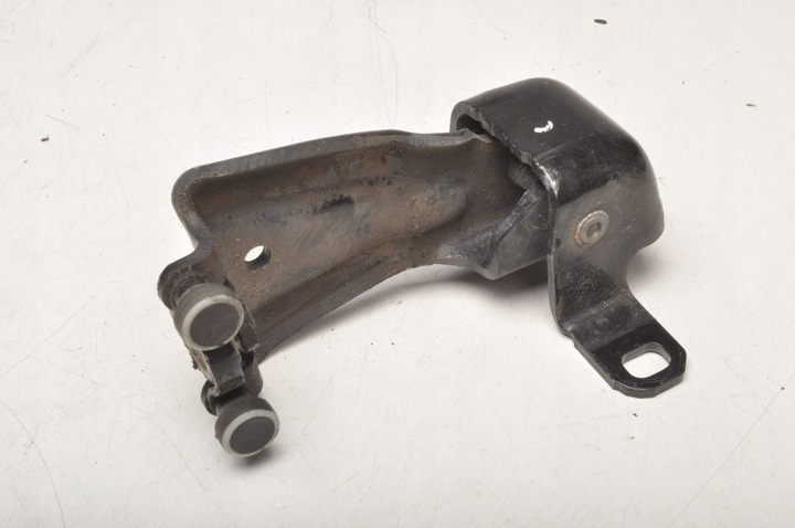 фото №2, Mercedes w447 петля дверь сдвижных левый a4477600247