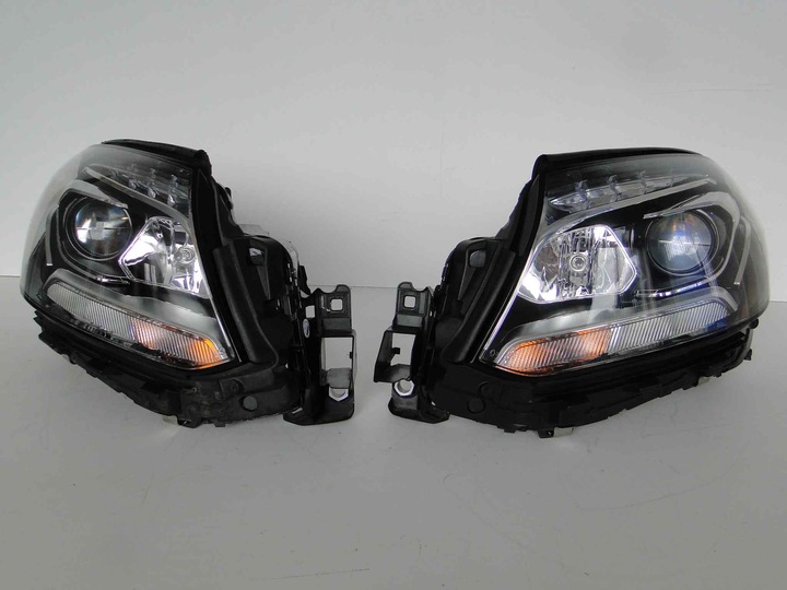 фото №15, Mercedes gls x166 166 лампа правая левая h7 комплект