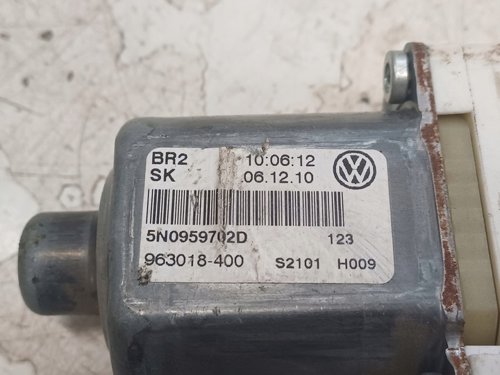 фото №5, Vw tiguan 1 i 07- двигунчик podnszenia скла праві перед 5n0959702d
