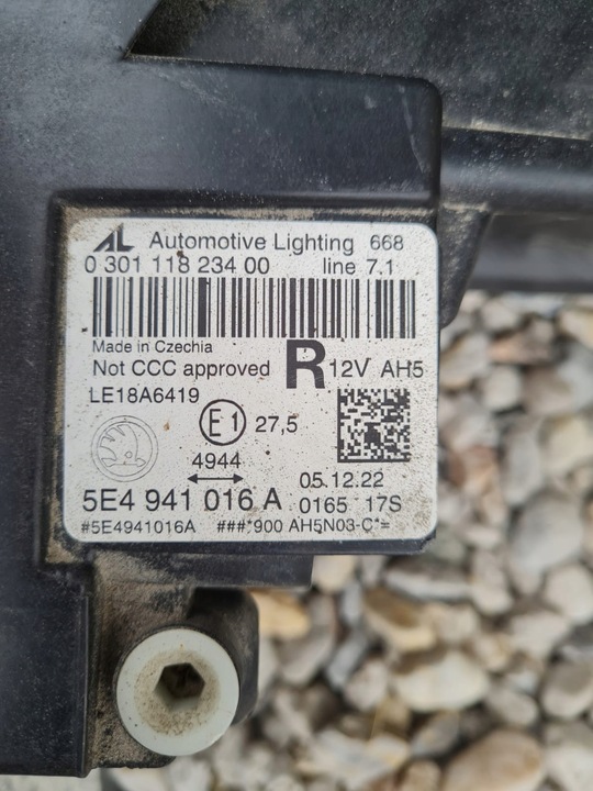 фото №15, Skoda octavia iv 4 5e комплектные лампы полный led matrix 5e4941015a 5e4941016a