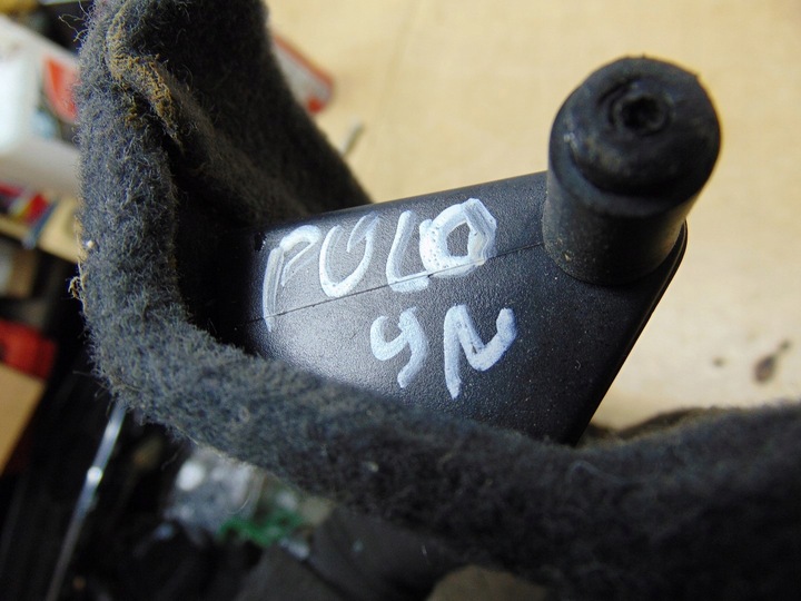 фото №13, Полиця багажника зад vw polo 9n