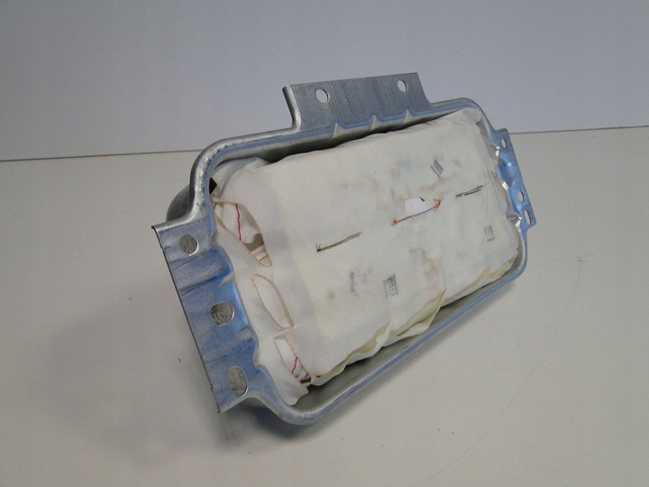 фото №8, Mercedes gle 166 w166 подушка колінна наколінник подушка безпеки