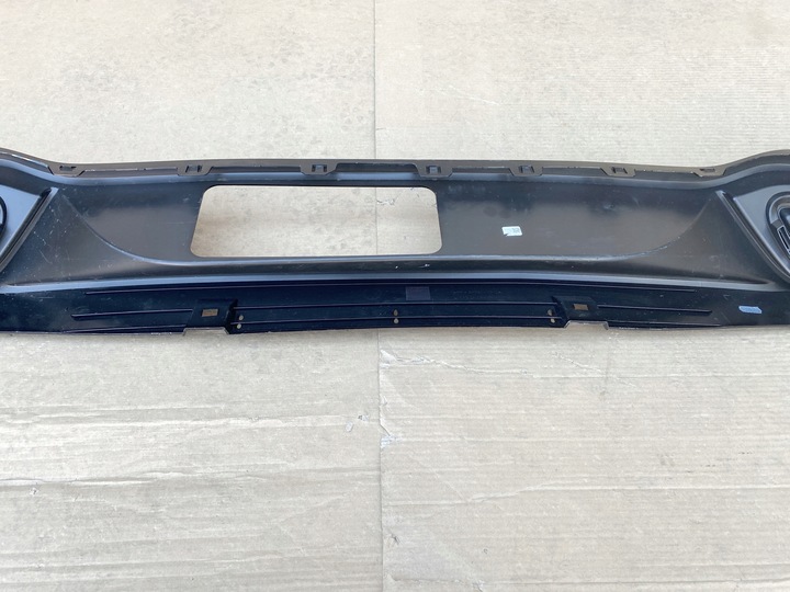 фото №8, Спойлер накладка спойлер vw golf viii 8 r-line зад