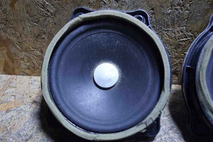 фото №3, Range rover l322 динамики дверь ah42-18808-ea