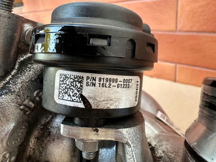 фото №6, Турбонагнетатель renault master iii 2.3 dci 144104619r