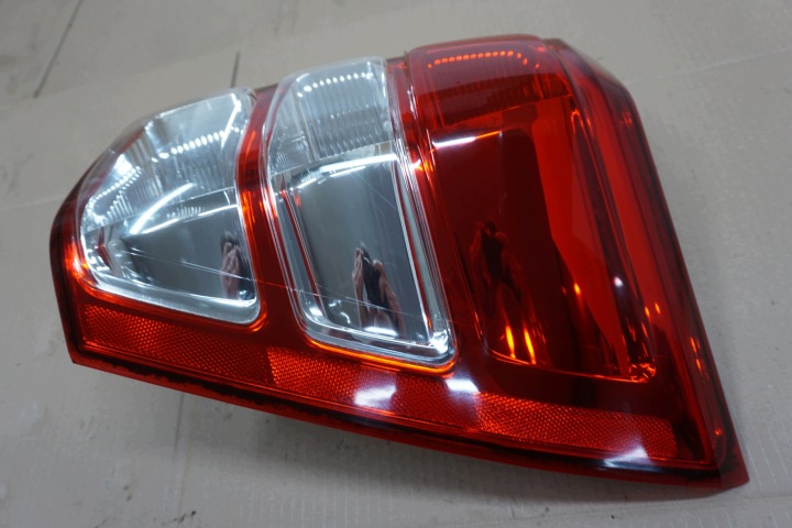 фото №7, Suzuki grand vitara ii фара правое зад правая задняя 08r европа