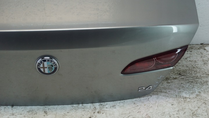 фото №7, Alfa romeo 159 крышка багажника зад sedan 651
