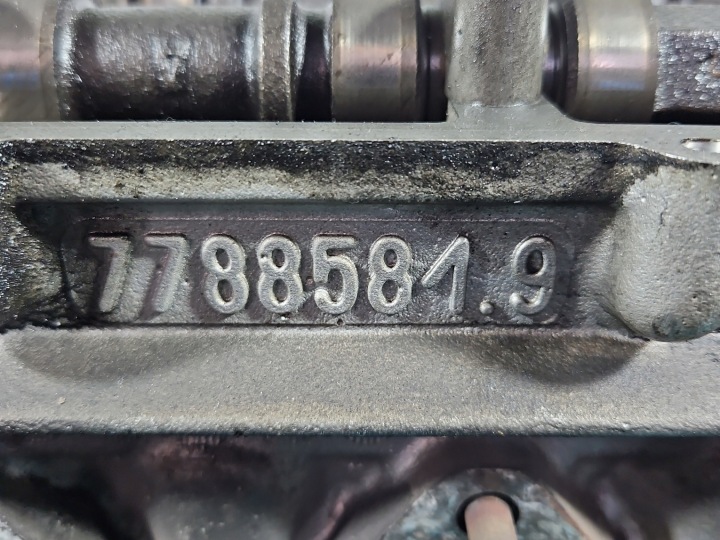 фото №10, Головка валы bmw e39 7788581 m57 3.0d