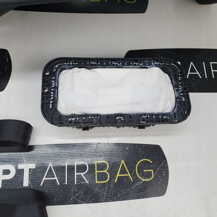 фото №10, Bmw x7 g07 панель консоль подушки ремені подушка безпеки