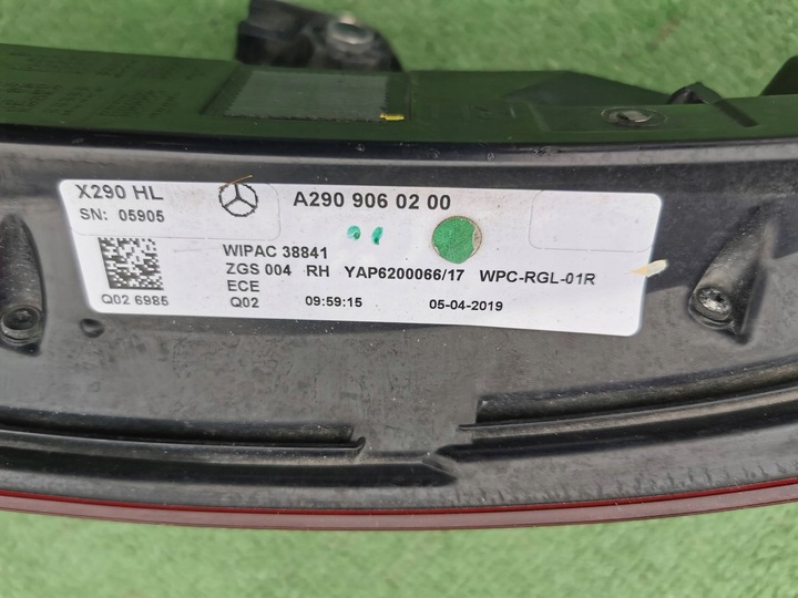 фото №13, Mercedes amt gt w290 290 лампа права зад задня a2909060200