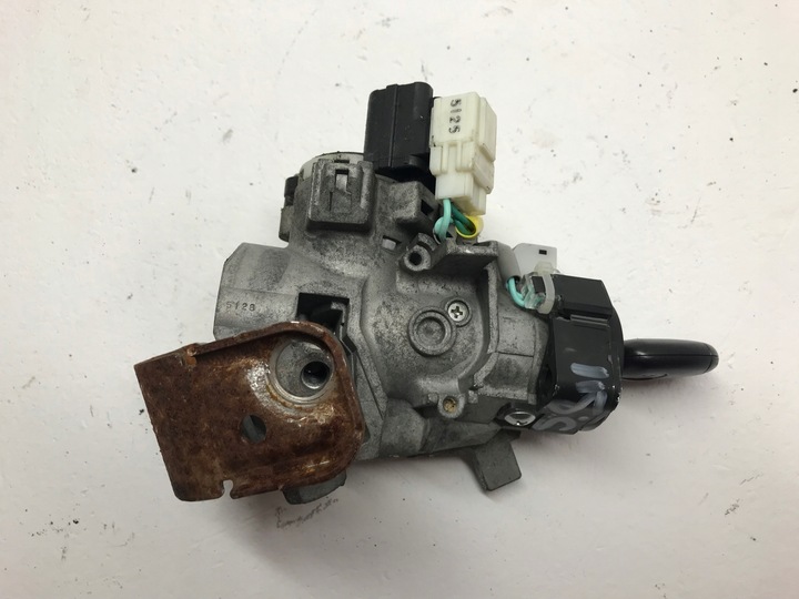 фото №1, Mitsubishi space star ii замок запалювання з ключем ключ