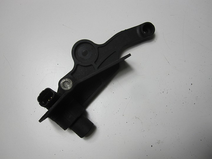 фото №1, Датчик положение вала peugeot 206 1.1 2pin