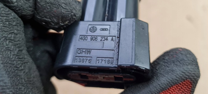 фото №11, Sq5 80a q5 рестайлінг штекер вентиляторів роз'єм 4g0906234a a4 b9 8w a5 q7 4m