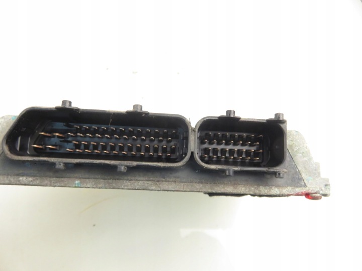 фото №9, Блок управления  seat toledo ii 1.6 06a906019br 5wp4457