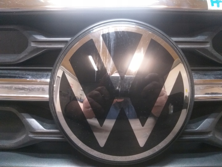 фото №2, Решітка решітка радіатора vw t roc t-roc рестайлінг r line