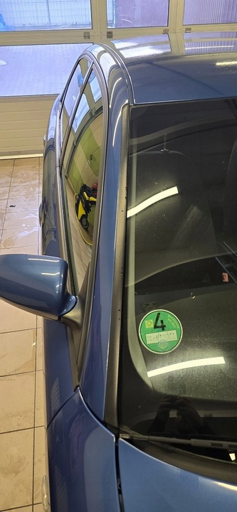 фото №16, Прокладка стёкла лобовой audi a4 b6 b7 европа 8e0854327g 8e0854328g