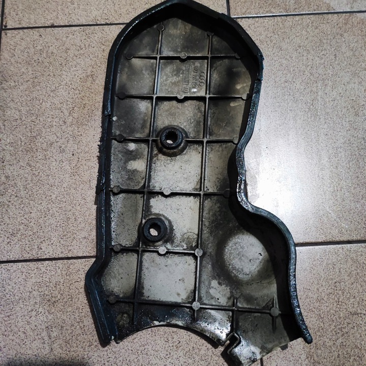 фото №3, Защита корпус распределительный вал audi a8 d2 3.7 4.2 v8