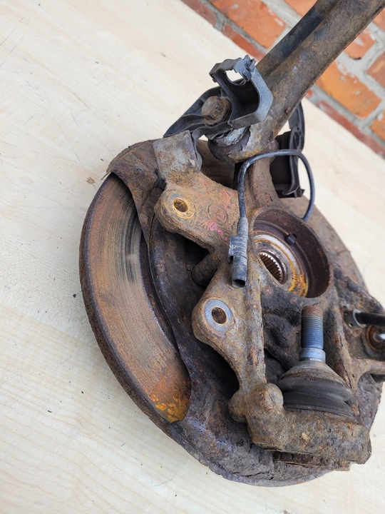 фото №10, Mercedes ml w164 05-11 3.0 cdi поворотный кулак правый зад