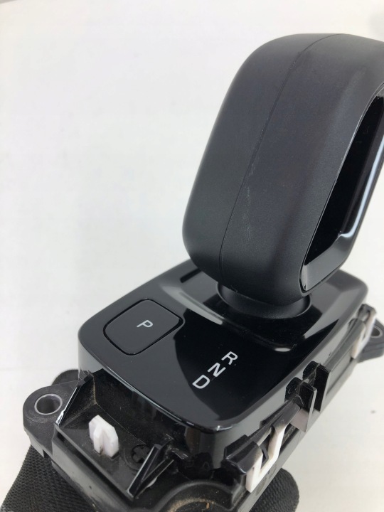 фото №9, Volvo xc40 ручка домкрат зміни коробка передач європа 32335116