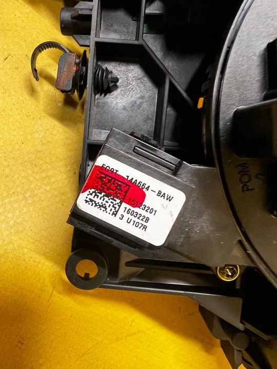 фото №11, Переключатель-паук подрулевые рычаги лента переключатель комбинированный ford fusion рестайлинг usa