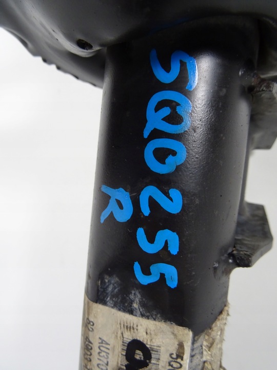 фото №9, Audi a3 8v рестайлинг 1.4 tsi амортизатор поворотный кулак левая 5q0255r 5q0413023eb